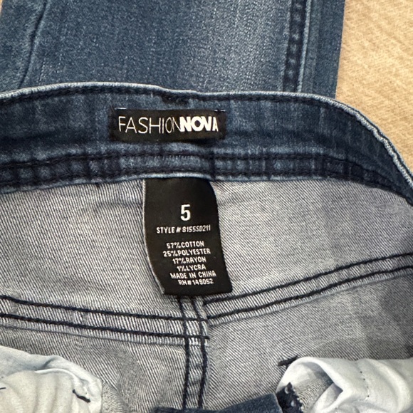 Fashion Nova Dark Blue Denim Jeans - Picture 2 of 9